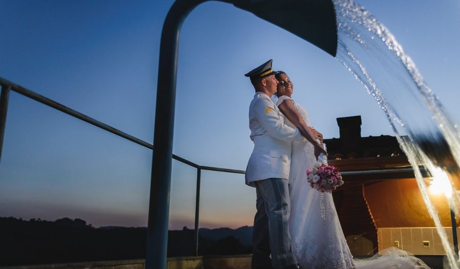 O casamento de Julio e Josy em Rio Preto, Minas Gerais