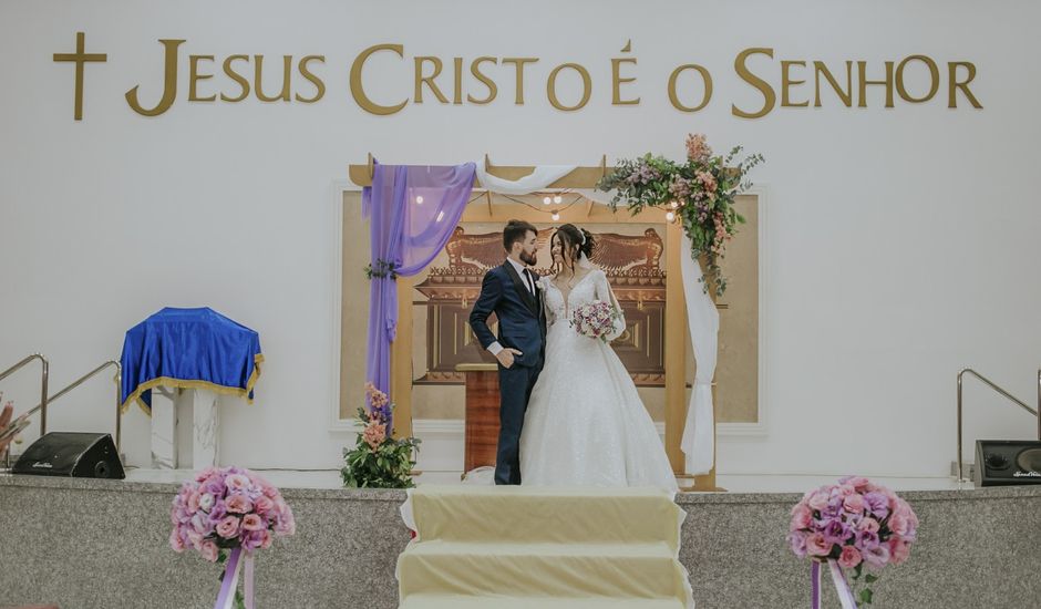 O casamento de Bruno dos Santos de Brito  e Ester Freitas Fontana de Brito  em Curitiba, Paraná