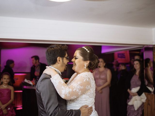 O casamento de Gabriel e Nadgela em Curitiba, Paraná 77