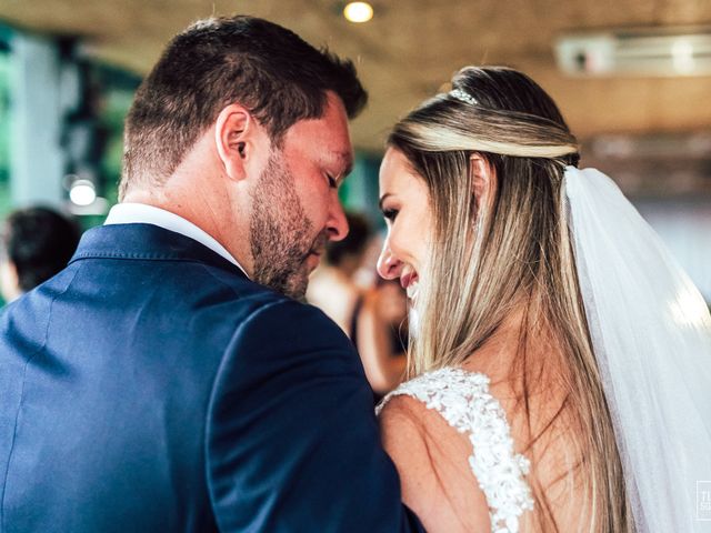 O casamento de Bruno e Luciana em Itapema, Santa Catarina 20