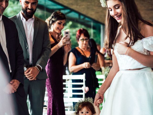 O casamento de Bruno e Luciana em Itapema, Santa Catarina 21