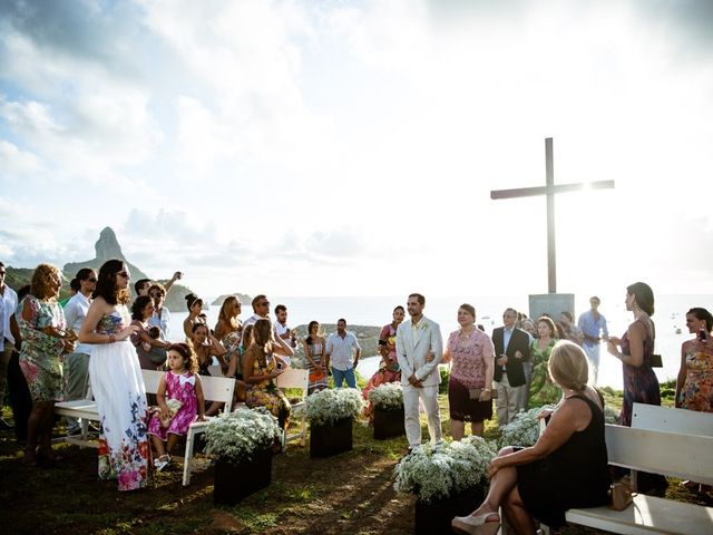 O casamento de Heron e Renata em Fernando de Noronha, Pernambuco 28