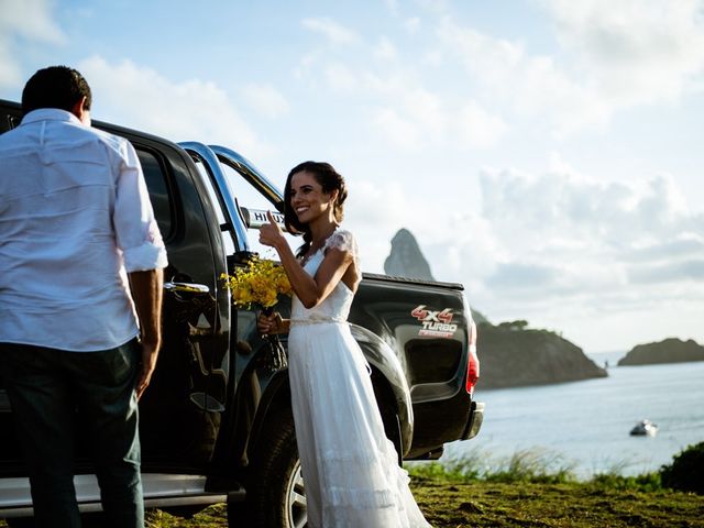 O casamento de Heron e Renata em Fernando de Noronha, Pernambuco 33