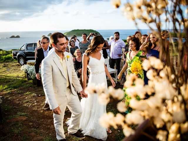 O casamento de Heron e Renata em Fernando de Noronha, Pernambuco 36