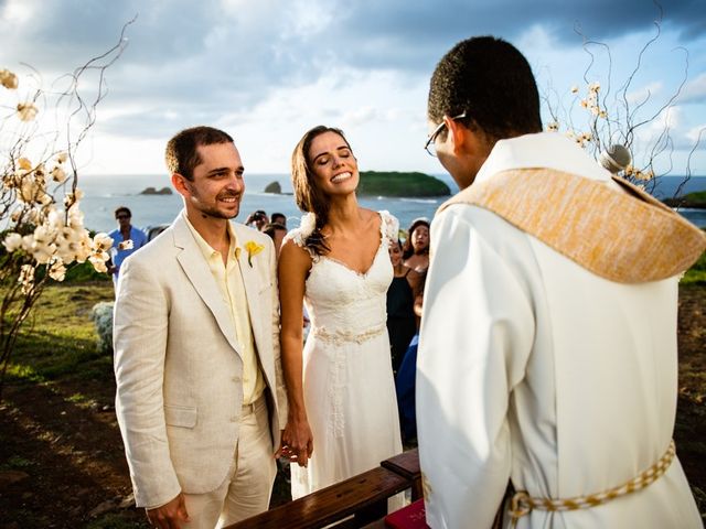 O casamento de Heron e Renata em Fernando de Noronha, Pernambuco 39