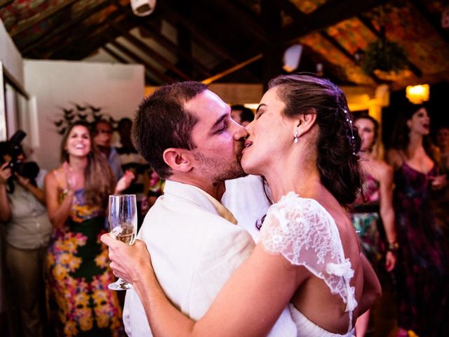 O casamento de Heron e Renata em Fernando de Noronha, Pernambuco 113