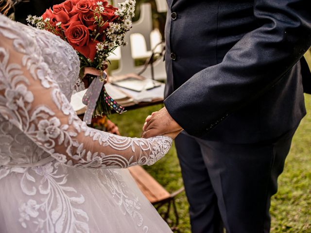O casamento de David  e Carol  em São José dos Pinhais, Paraná 6