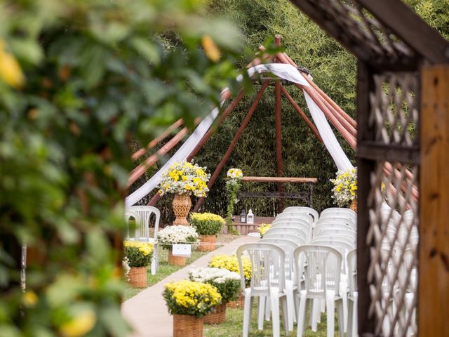 O casamento de Mateus e Isabela em Betim, Minas Gerais 23