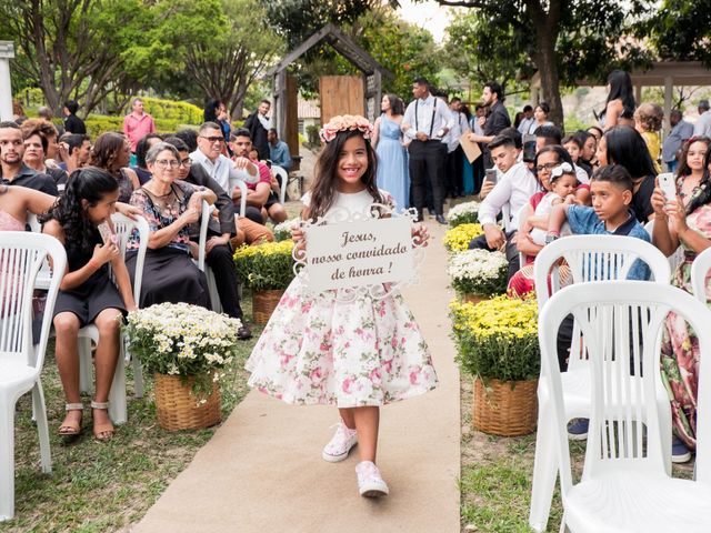 O casamento de Mateus e Isabela em Betim, Minas Gerais 26