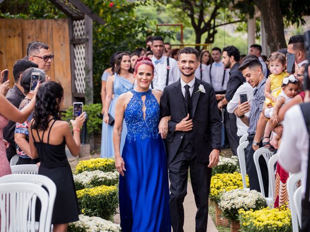 O casamento de Mateus e Isabela em Betim, Minas Gerais 28