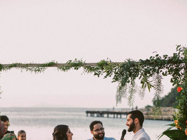 O casamento de Nicholas e Isabela em Balneário Camboriú, Santa Catarina 35