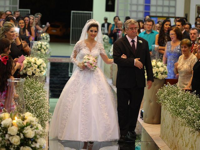 O casamento de Juliano e Camila em Rondonópolis, Mato Grosso 34