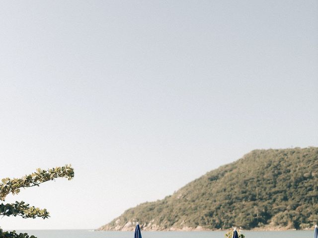 O casamento de Augusto  e Talita em Florianópolis, Santa Catarina 39