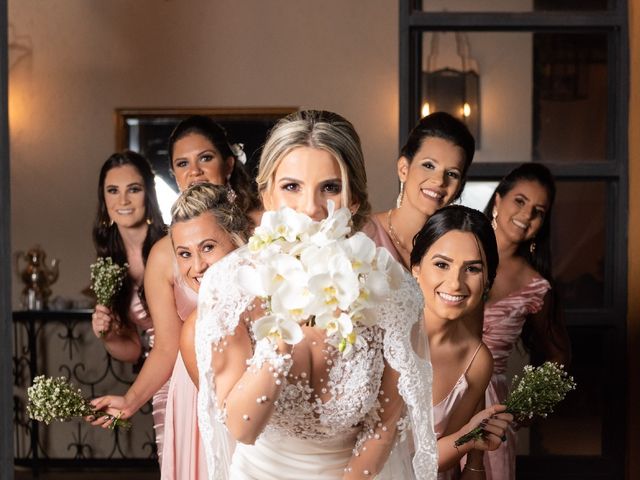 O casamento de Carlos e Nathassia em Alfenas, Minas Gerais 11