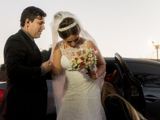 O casamento de Ricardo e Priscila em Vinhedo, São Paulo Estado 33