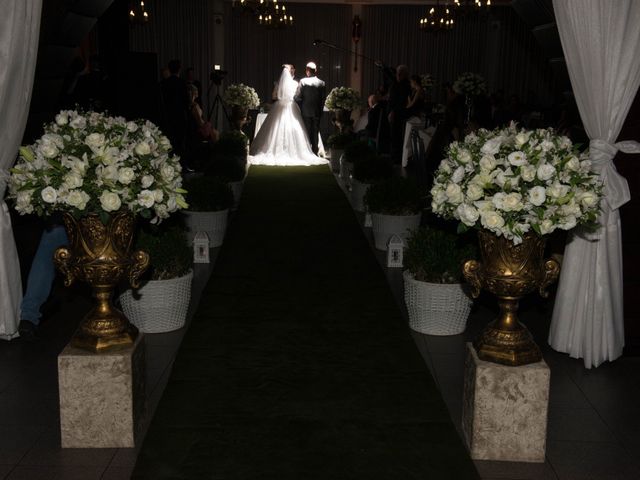 O casamento de Emanuel e Merielin em Curitiba, Paraná 9