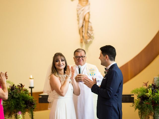 O casamento de Marcos e Graziella em Joinville, Santa Catarina 27