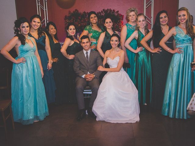 O casamento de Weverson e Andressa em Novo Hamburgo, Rio Grande do Sul 34