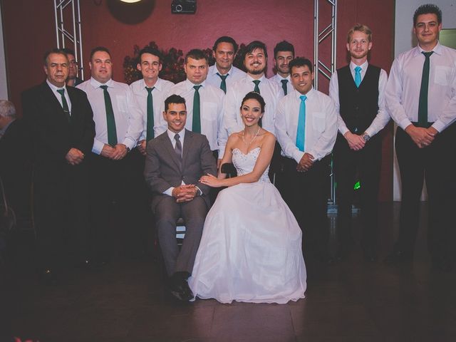 O casamento de Weverson e Andressa em Novo Hamburgo, Rio Grande do Sul 35