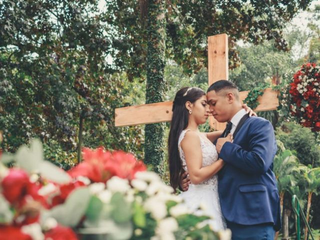 O casamento de Gabriel Ramos e Jennifer Toquero em Itapecerica da Serra, São Paulo 1