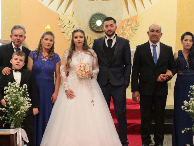 O casamento de Alex e Simone em Goioerê, Paraná 6