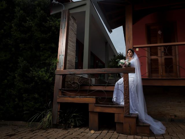 O casamento de Marcos e Elenice em Belo Horizonte, Minas Gerais 31