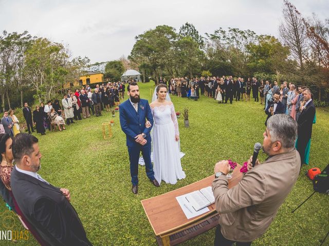 O casamento de Henrique e Helen em Pelotas, Rio Grande do Sul 16