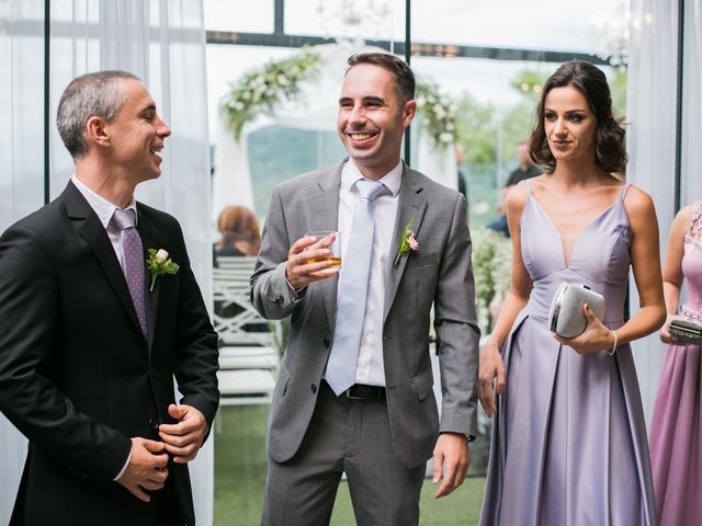 O casamento de Rafael e Loraine em Florianópolis, Santa Catarina 11