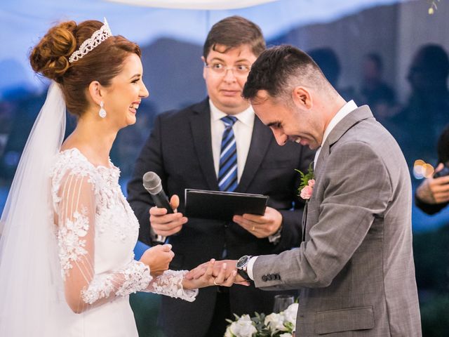 O casamento de Rafael e Loraine em Florianópolis, Santa Catarina 23