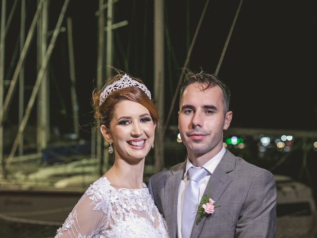O casamento de Rafael e Loraine em Florianópolis, Santa Catarina 30