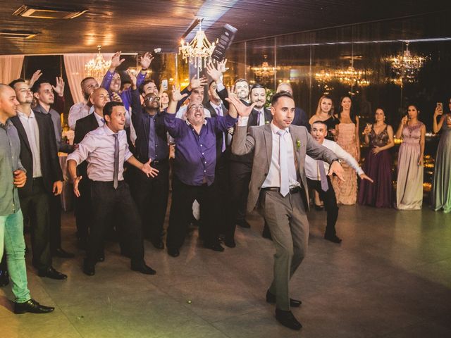 O casamento de Rafael e Loraine em Florianópolis, Santa Catarina 76