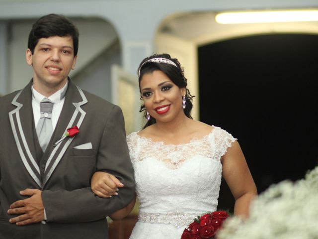O casamento de Thiago Hubner e Vanessa Elisiário  em Itabira, Minas Gerais 1
