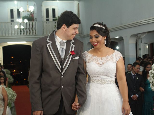 O casamento de Thiago Hubner e Vanessa Elisiário  em Itabira, Minas Gerais 32