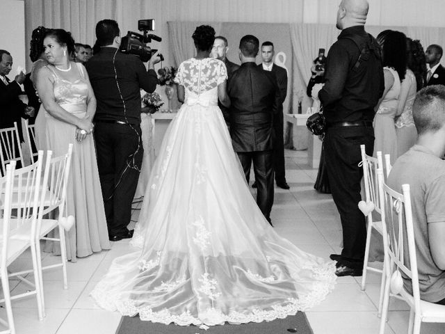 O casamento de Cristiano  e Sonia em Volta Redonda, Rio de Janeiro 79