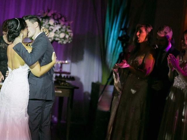 O casamento de Mauricio e Pri em Porto Alegre, Rio Grande do Sul 43