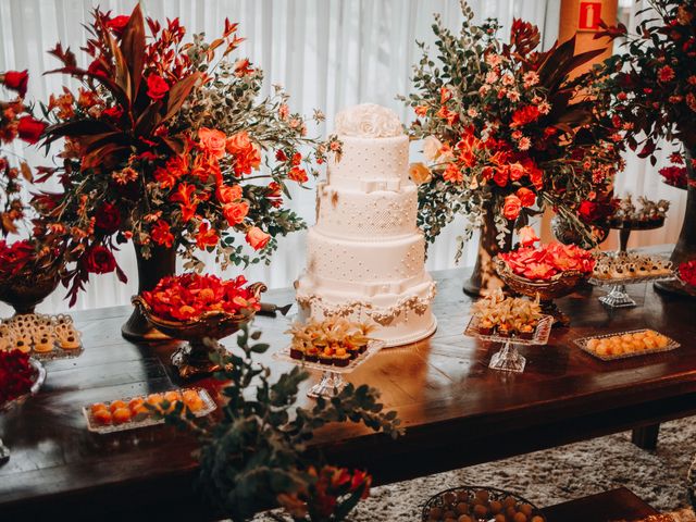 O casamento de Vitor e Paloma em Curitiba, Paraná 13