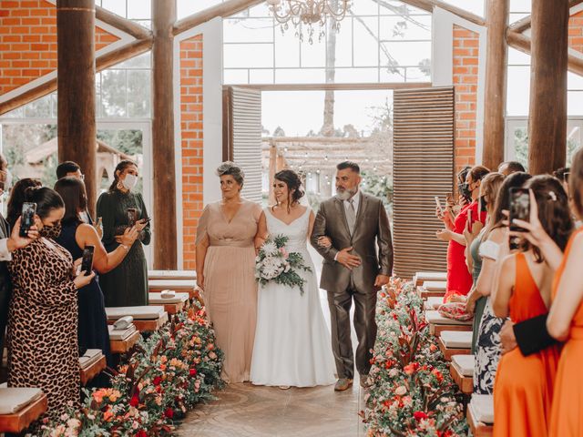 O casamento de Vitor e Paloma em Curitiba, Paraná 31