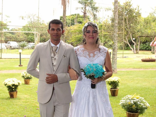 O casamento de Alline e Lucivaldo em Goiânia, Goiás 9
