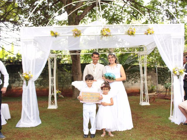 O casamento de Alline e Lucivaldo em Goiânia, Goiás 11