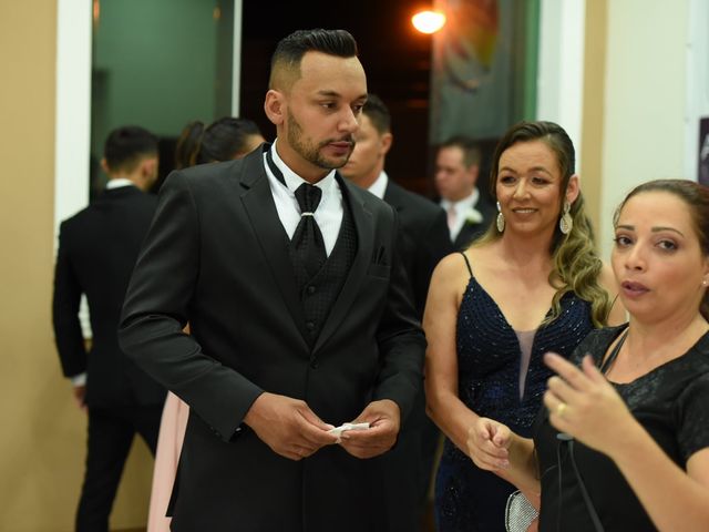 O casamento de Weslley e Suellen em Contagem, Minas Gerais 18