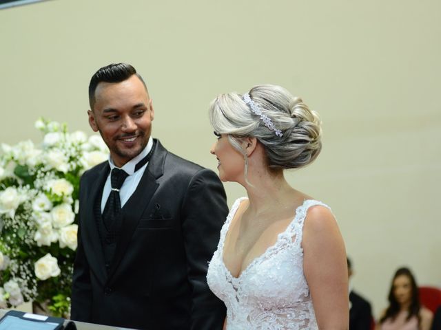 O casamento de Weslley e Suellen em Contagem, Minas Gerais 32