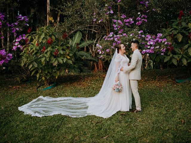 O casamento de Arielson e Maísa em Gaspar, Santa Catarina 25