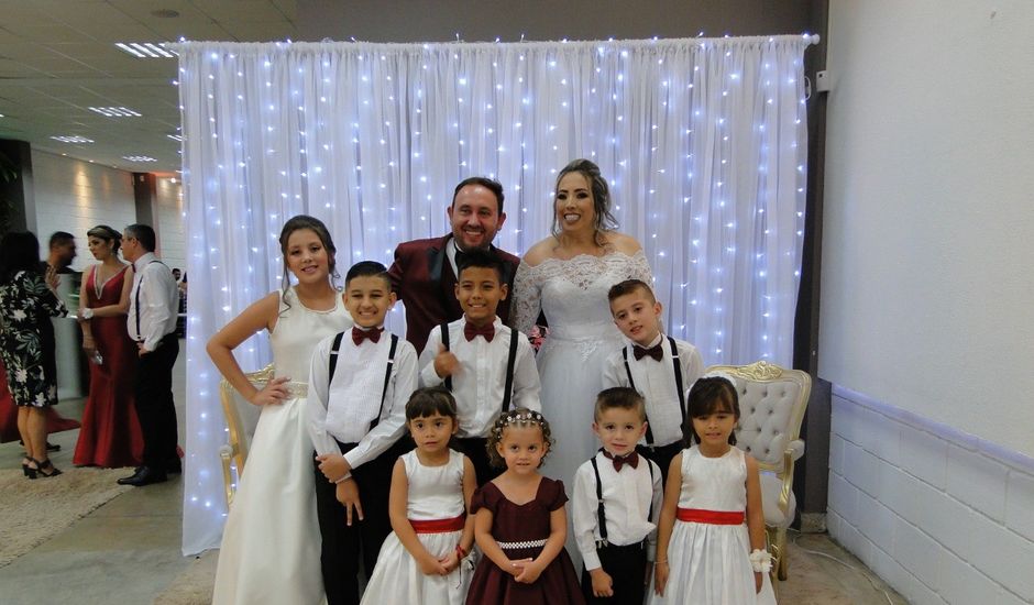 O casamento de Francis  e Débora  em Curitiba, Paraná