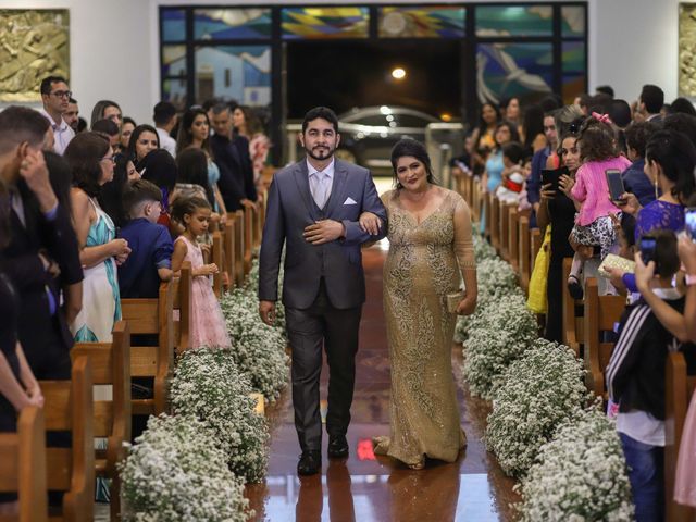 O casamento de Pedro e Carol em Brasília, Distrito Federal 44
