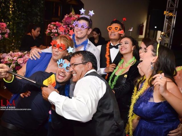 O casamento de Larissa e Michael em Guarujá, São Paulo Estado 40