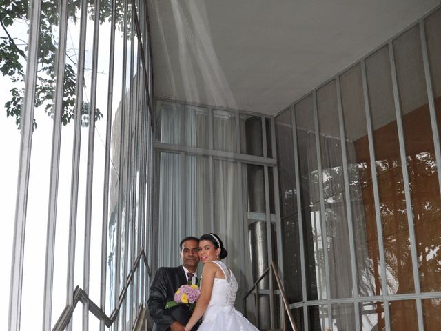 O casamento de Mirian e Gérson em Belo Horizonte, Minas Gerais 9