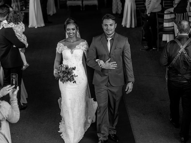 O casamento de Daniel e Poliana em Belo Horizonte, Minas Gerais 30