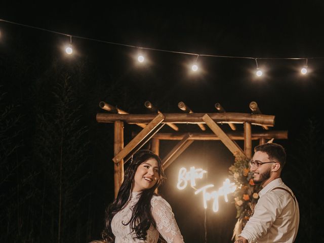 O casamento de Nicolas e Micaela em Curitiba, Paraná 16