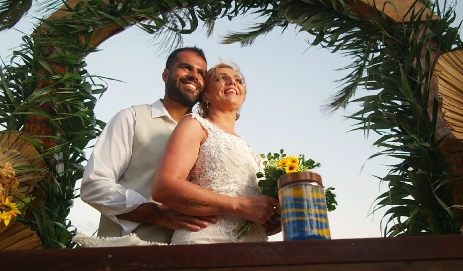 O casamento de Wellington  e Wyslia  em Porto Seguro, Bahia