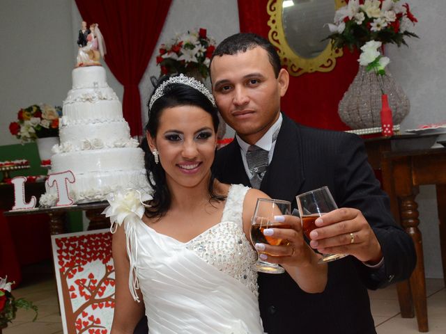 O casamento de Luiz e Tereza em Canitar, São Paulo Estado 19